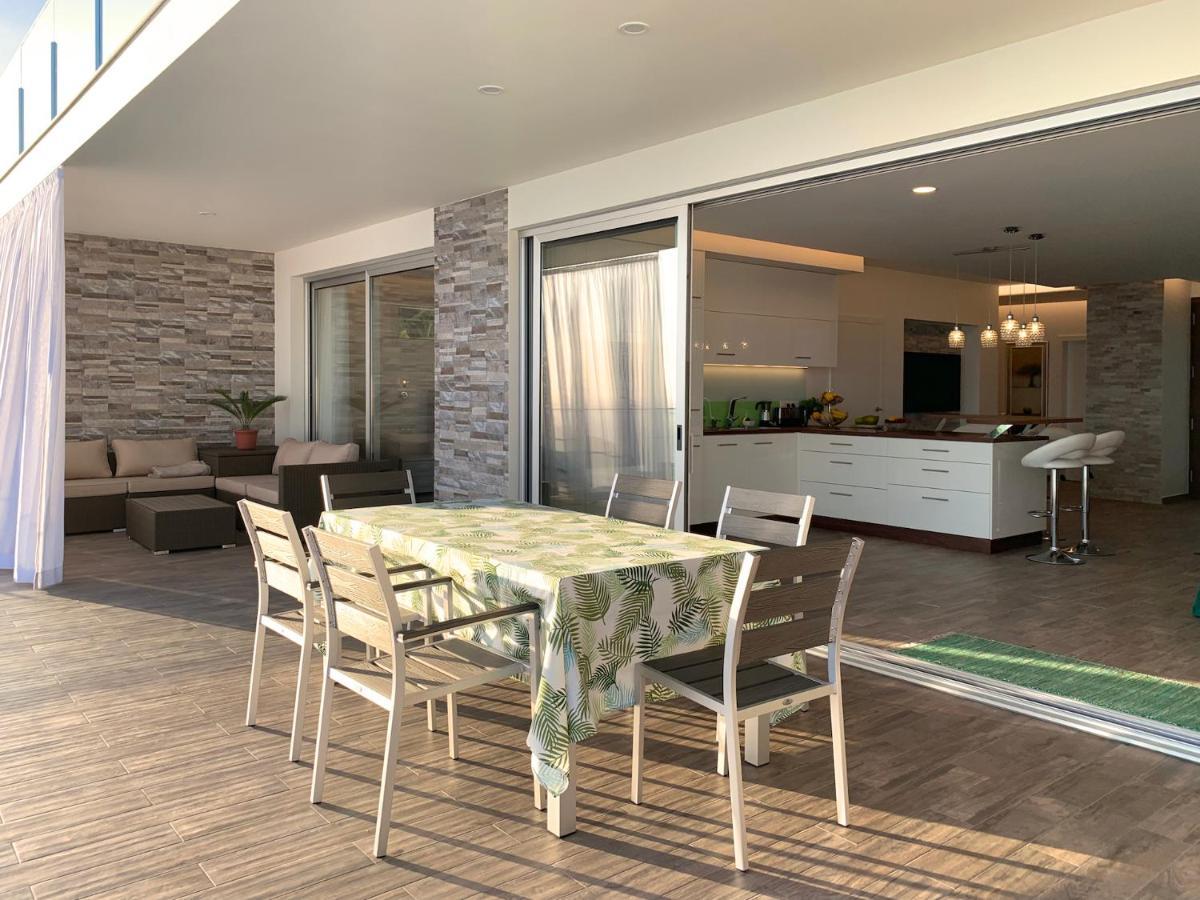 ריביירה בראבה Holiday Apartment Sunset Ocean מראה חיצוני תמונה