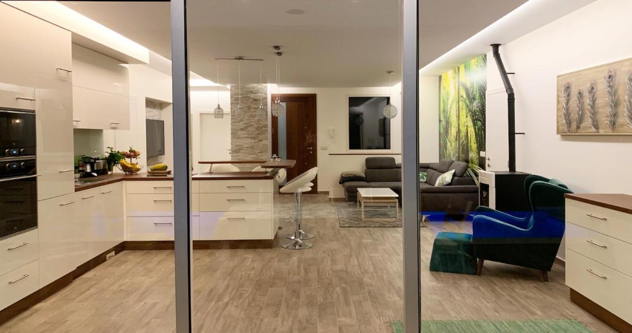 ריביירה בראבה Holiday Apartment Sunset Ocean מראה חיצוני תמונה