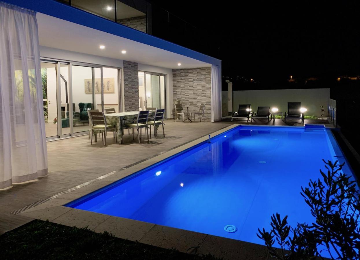ריביירה בראבה Holiday Apartment Sunset Ocean מראה חיצוני תמונה