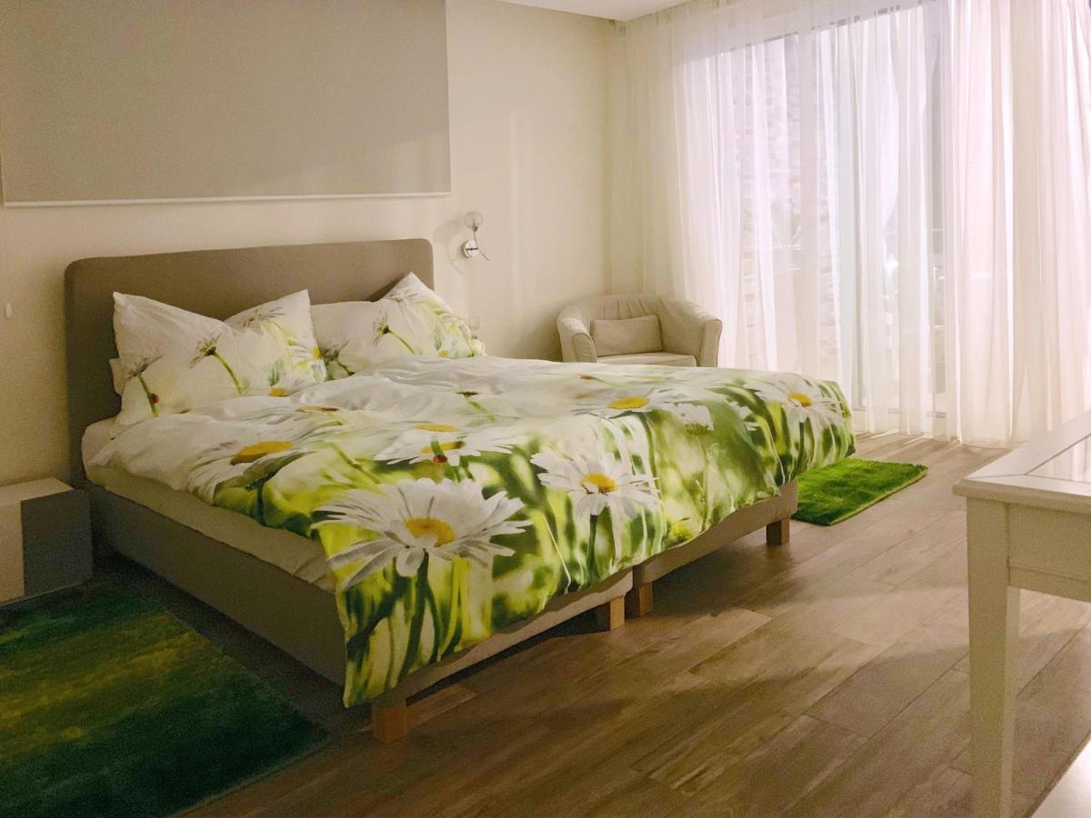 ריביירה בראבה Holiday Apartment Sunset Ocean מראה חיצוני תמונה